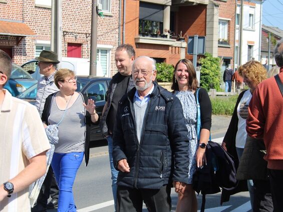 Défilé dans les rues d'Aulnoy